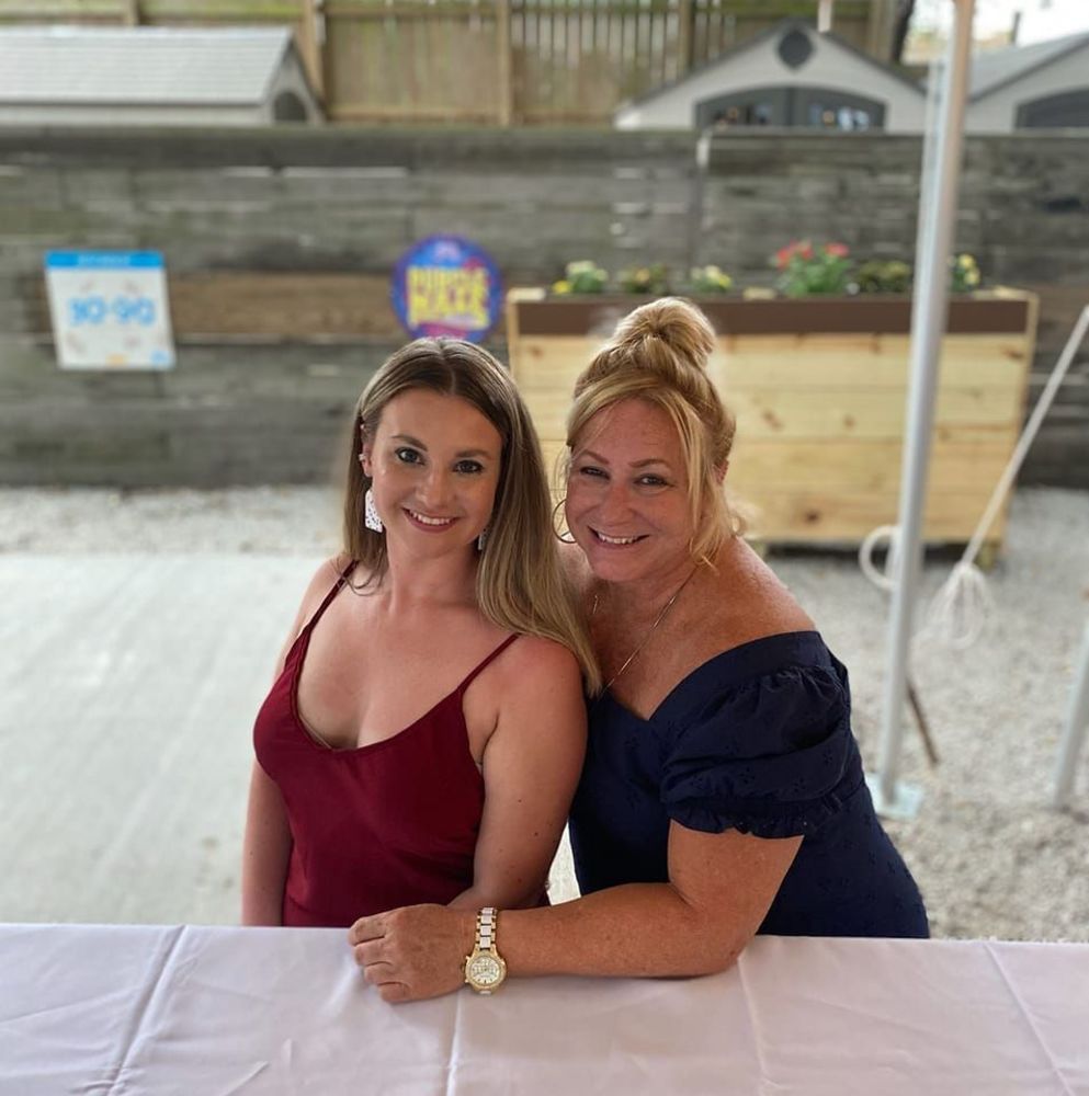 Meet your Posher, Joyce